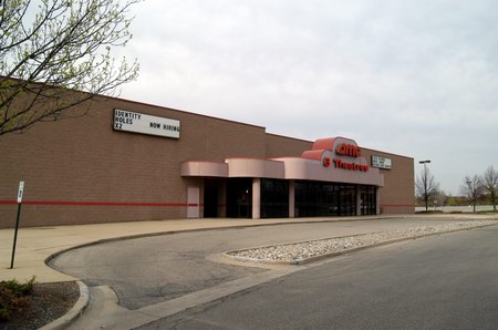 Meridian Outer 6 (Studio C) - Recent Pic (newer photo)